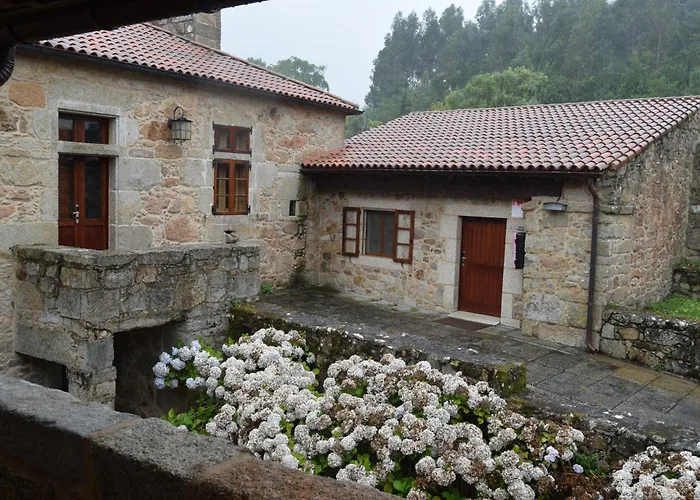 Monasterio Y Pension De Moraime