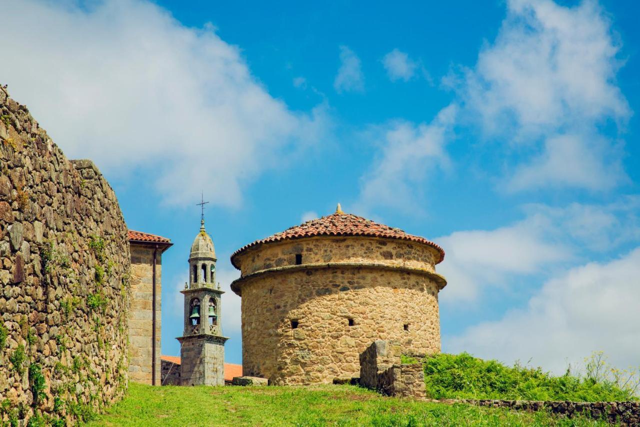 Monasterio Y De Casa de hóspedes 2*